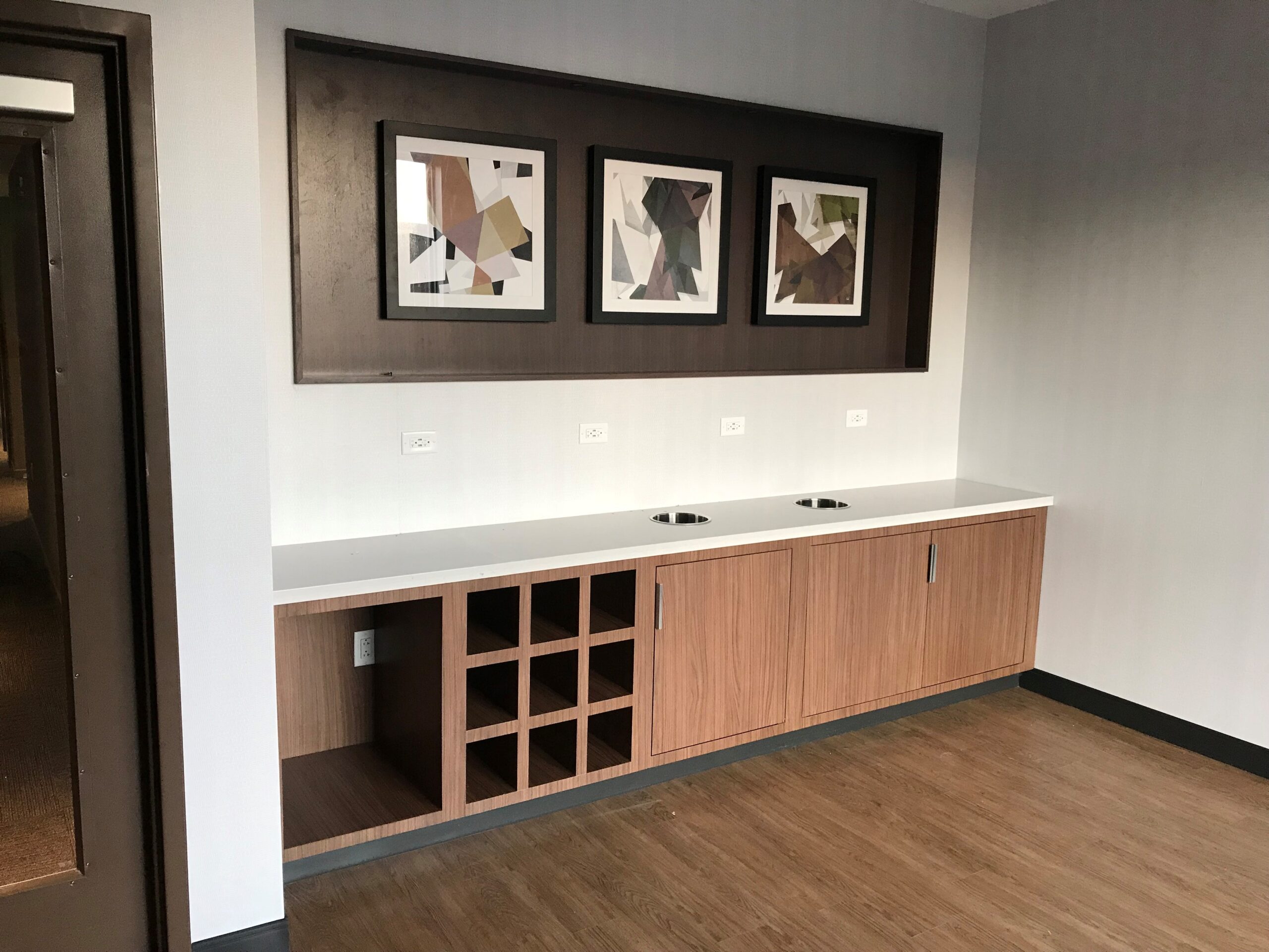 Multifamily leasing office reception millwork by Tech 2000 Woodworks (portfolio image 24)